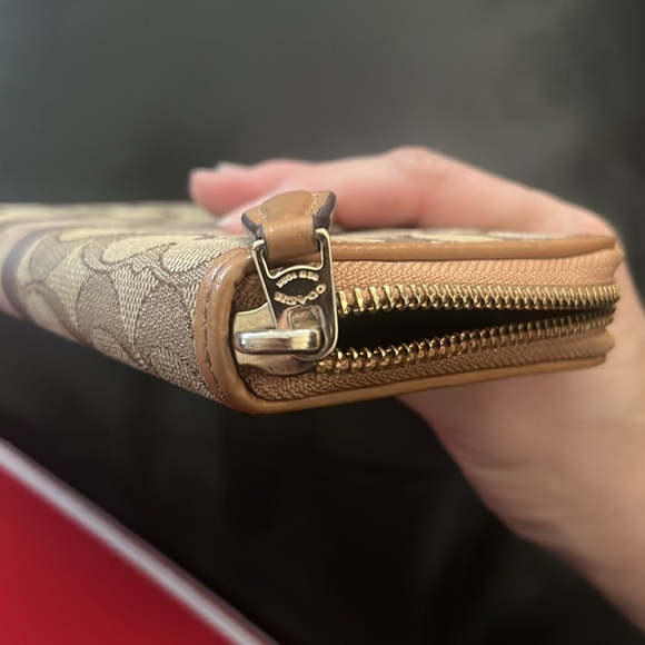 Coach wallet - - Picture 5 of 5